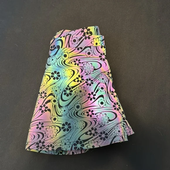 NWOT iheartraves reflective skirt